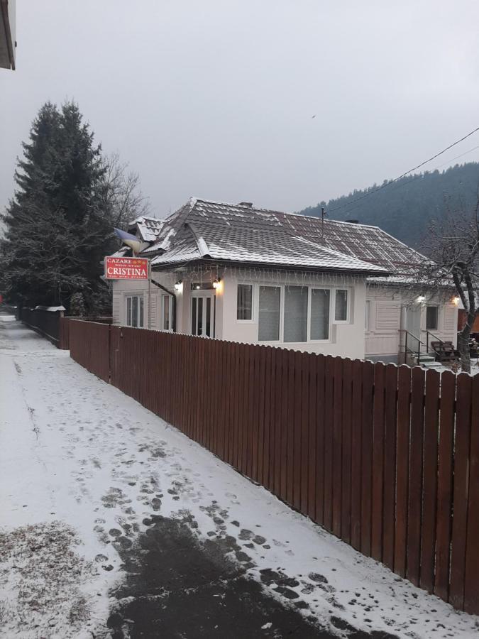 Pensiunea Cristina Topliţa Exterior foto