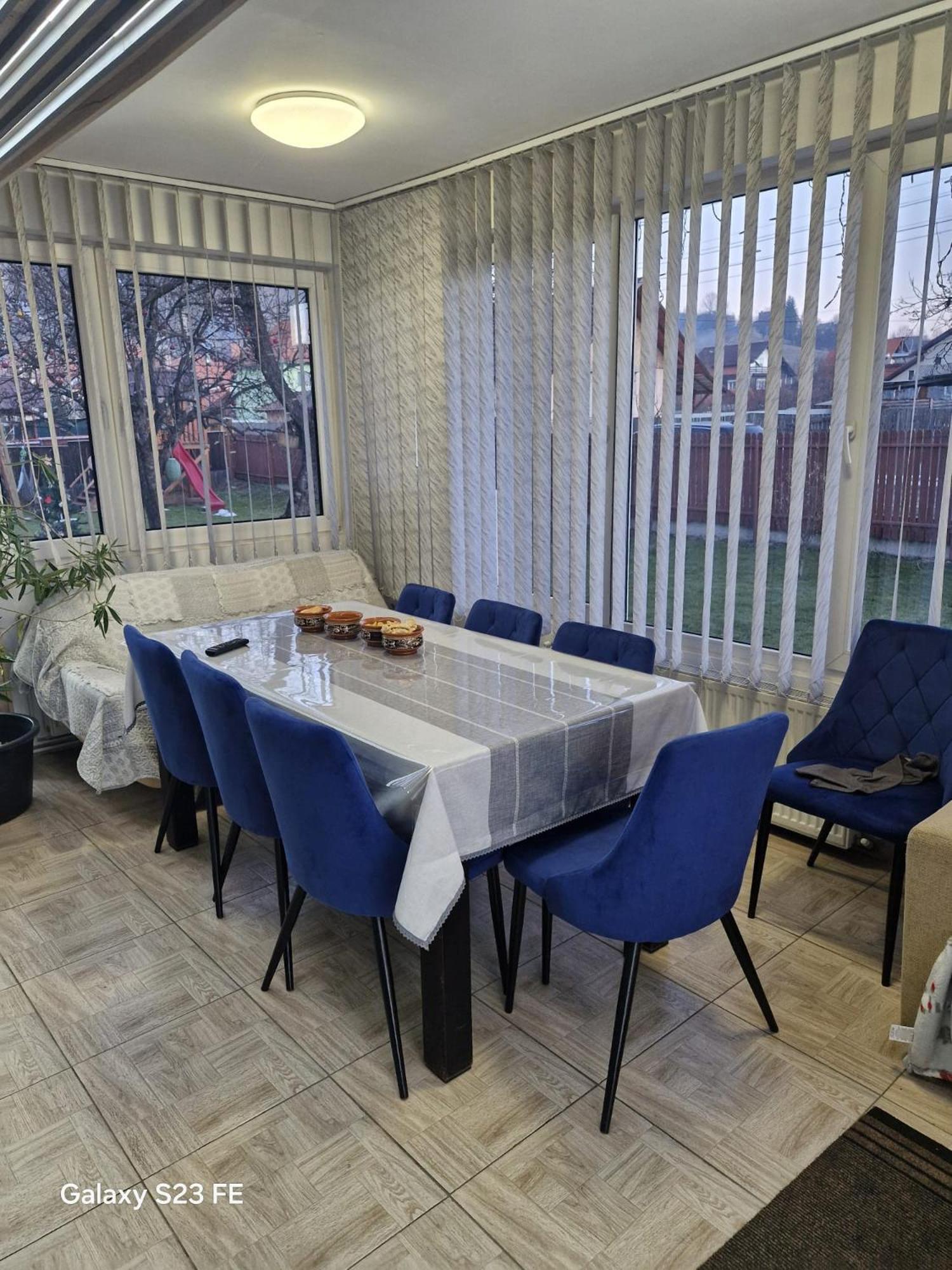 Pensiunea Cristina Topliţa Exterior foto